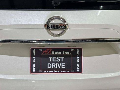 Used 2016 Nissan Rogue SV FWD image 20