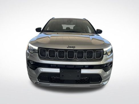 Used 2023 Jeep Compass High Altitude AWD/4WD image 2