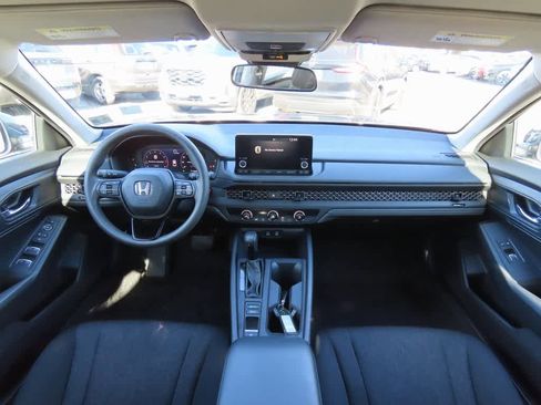 Certified 2023 Honda Accord LX image 16