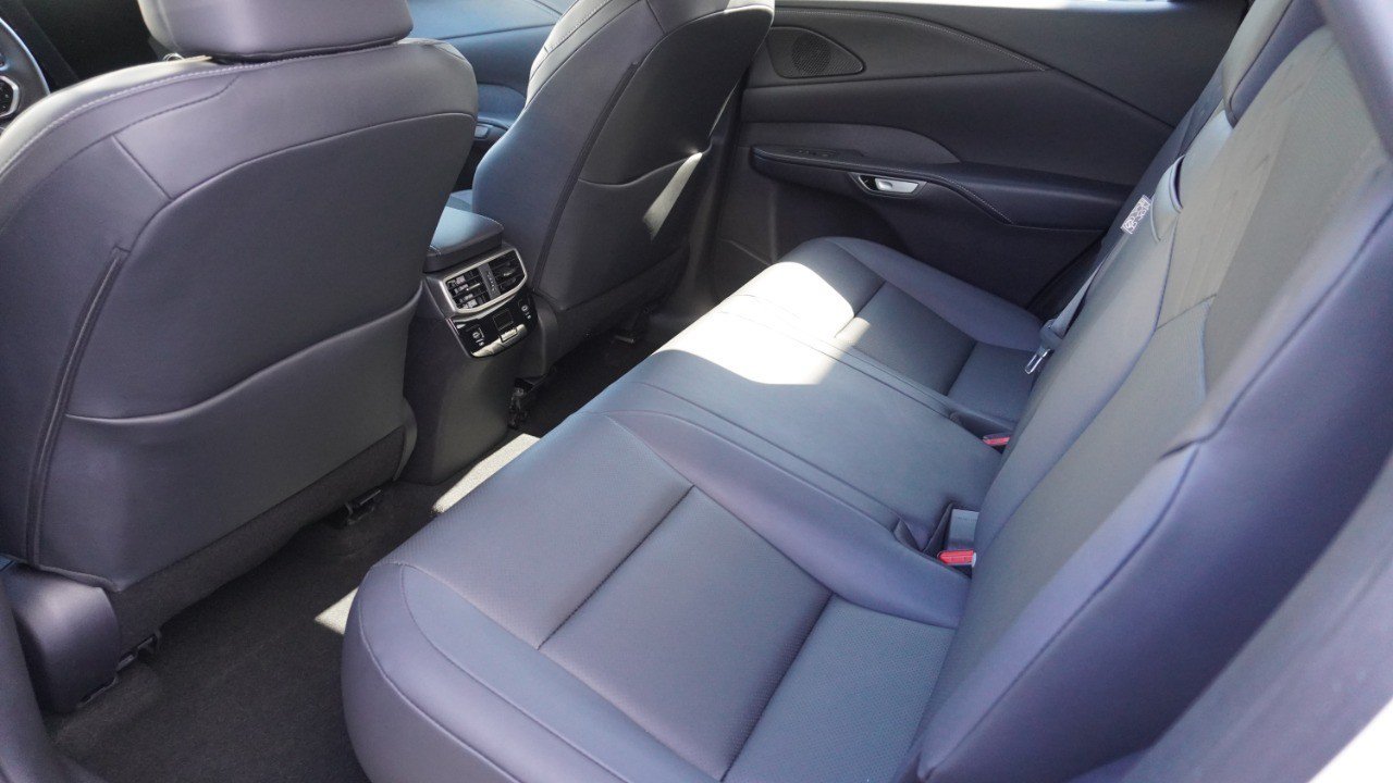 Used 2025 Lexus RX 350 Premium w/ Convenience Package FWD image 15