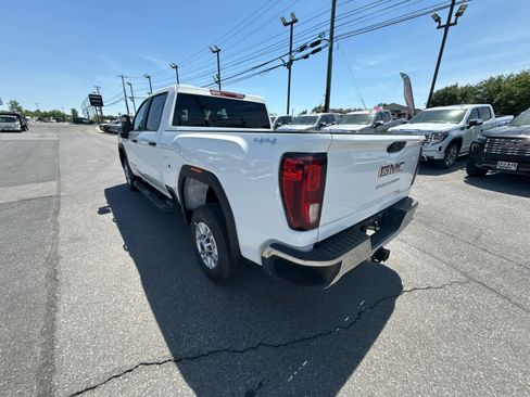 New 2026 GMC Sierra 2500 Pro w/ 1SA Pro Safety Plus Package AWD/4WD image 11