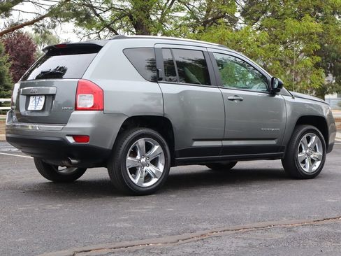 Used 2012 Jeep Compass Limited w/ Sun/Sound Group AWD/4WD image 5