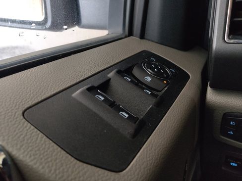 Used 2020 Ford F150 XLT RWD image 27