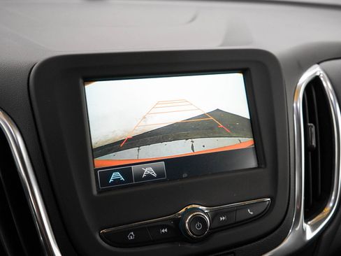Used 2018 Chevrolet Equinox LT AWD/4WD image 22