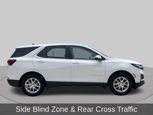 Used 2023 Chevrolet Equinox LT FWD image 7
