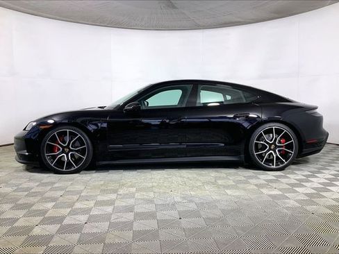 Used 2025 Porsche Taycan 4S image 2