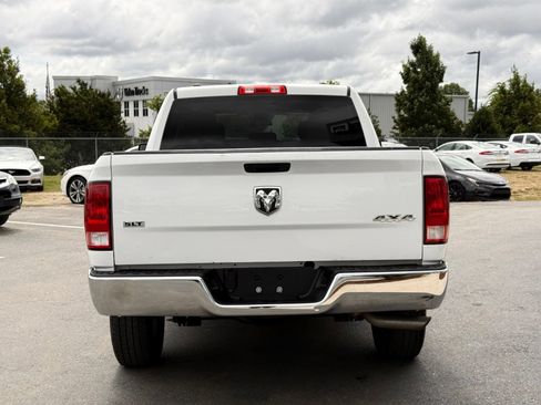 Used 2021 RAM 1500 Classic SLT AWD/4WD image 9