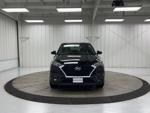 Used 2021 Hyundai Tucson SE FWD image 3