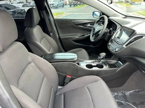 Used 2023 Chevrolet Malibu LT FWD image 22