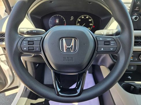 New 2027 Honda HR-V LX image 17