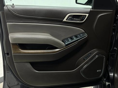 Used 2018 GMC Yukon XL Denali w/ Denali Ultimate Package image 16