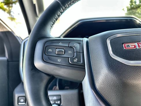 Used 2024 GMC Sierra 1500 Elevation image 31