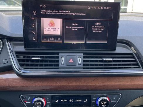 Used 2021 Audi Q5 2.0T Premium AWD/4WD image 13