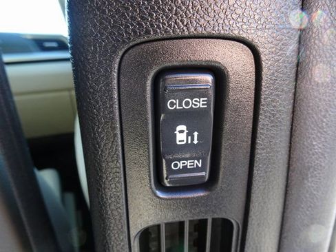 Used 2018 Honda Odyssey EX-L image 21