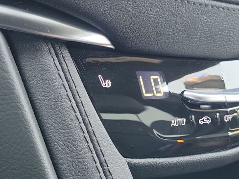 Used 2026 Cadillac XT5 Premium Luxury FWD image 35