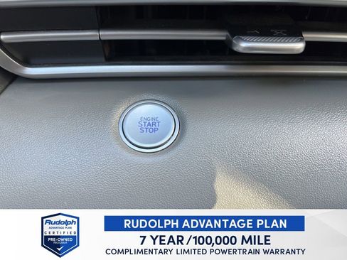 Used 2023 Hyundai Elantra SEL image 39