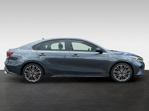Used 2024 Kia Forte GT w/ GT2 Package FWD image 4