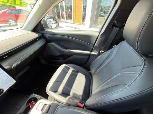 Used 2024 Ford Mustang Mach-E Premium AWD/4WD image 23