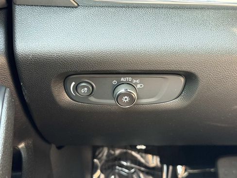 Used 2023 Chevrolet Traverse LS w/ Safety Package AWD/4WD image 14