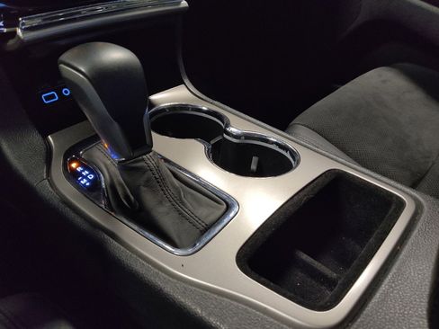 Used 2019 Jeep Grand Cherokee Altitude image 26