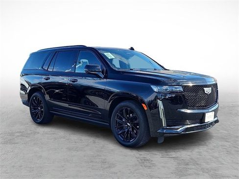 Certified 2021 Cadillac Escalade Sport w/ Driver Assist Tech Package image 3