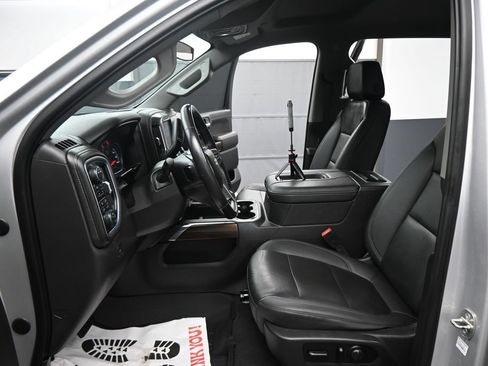 Used 2021 Chevrolet Silverado 1500 LT Trail Boss w/ Convenience Package II AWD/4WD image 6