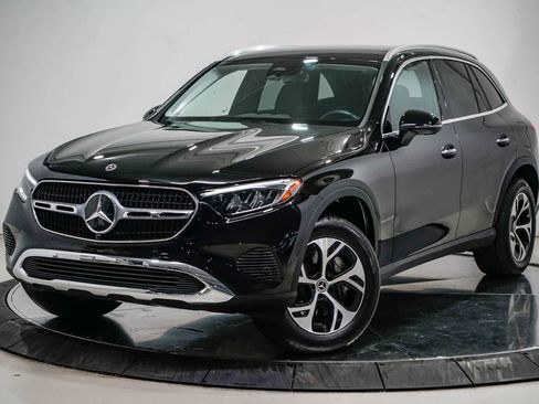 Certified 2025 Mercedes-Benz GLC 350e 4MATIC image 1