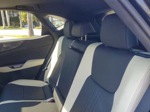 Used 2023 Lexus NX 350h AWD image 17