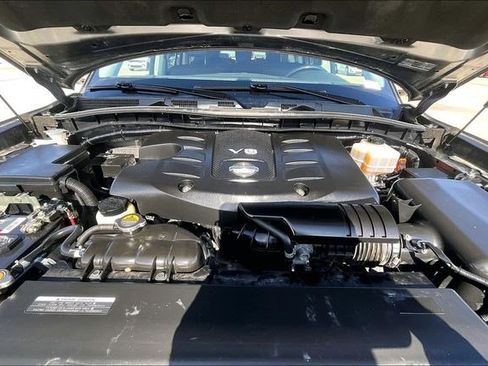 Used 2019 Nissan Armada SL w/ Premium Package image 11