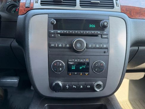 Used 2011 GMC Sierra 2500 SLT w/ SLT Convenience Package image 23