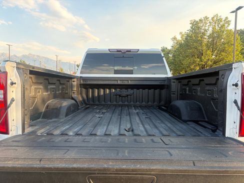Used 2020 Chevrolet Silverado 3500 LTZ w/ LTZ Premium Package AWD/4WD image 26