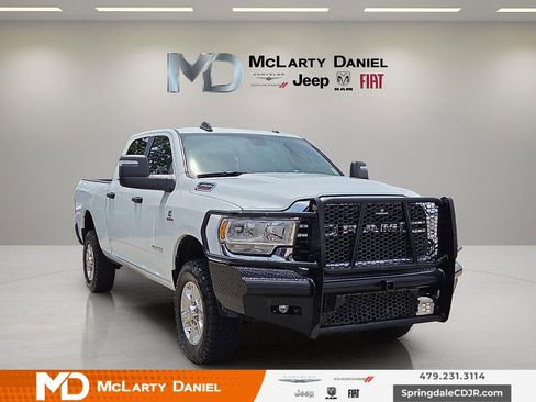 Used 2023 RAM 2500 Big Horn w/ Cold Weather Group AWD/4WD image 1