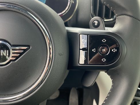 Certified 2024 MINI Cooper Countryman S w/ Signature Upholstery Package FWD image 33