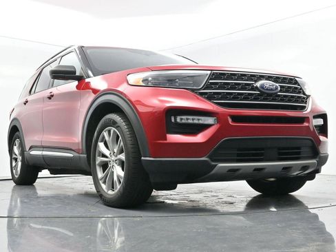 Used 2020 Ford Explorer XLT w/ Equipment Group 202A image 49