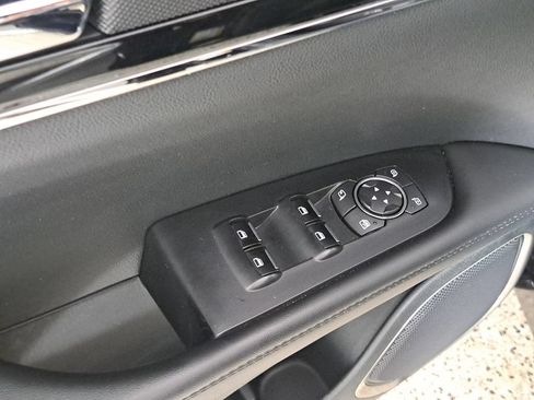 Certified 2022 Lincoln Nautilus FWD w/ Premium Package image 20