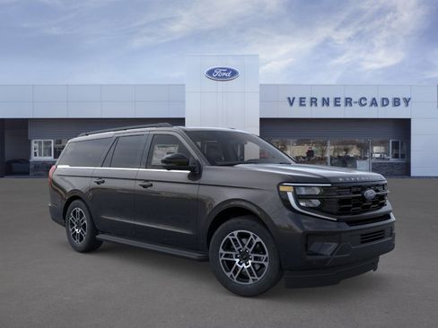 New 2026 Ford Expedition Max Active AWD/4WD image 7