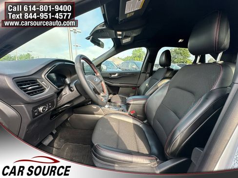 Used 2025 Ford Escape ST-Line Select w/ Tech Pack #2 AWD/4WD image 15