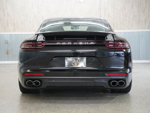 Used 2019 Porsche Panamera 4 Executive image 8