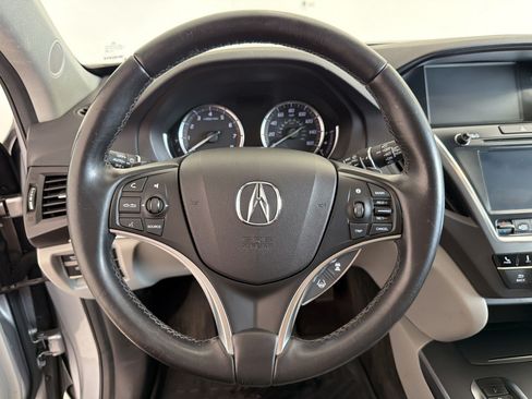 Used 2019 Acura MDX FWD image 11