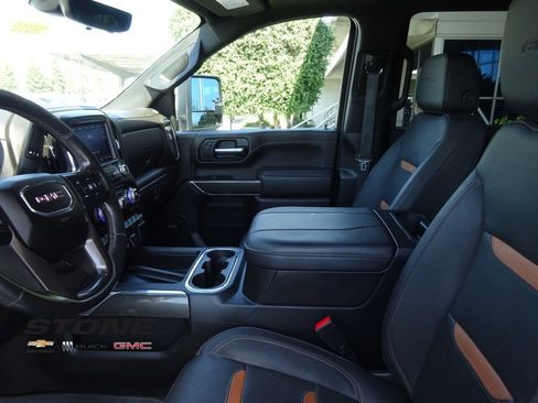 Used 2023 GMC Sierra 2500 AT4 w/ AT4 Premium Plus Package image 15