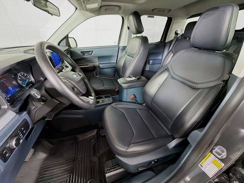 Used 2023 Ford Maverick Lariat w/ Lariat Luxury Package image 12