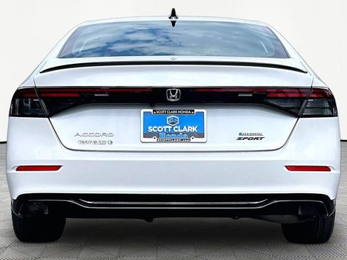 Used 2024 Honda Accord Sport image 7