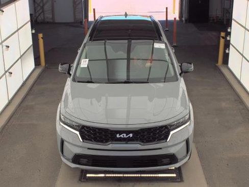 Used 2023 Kia Sorento SX FWD image 2