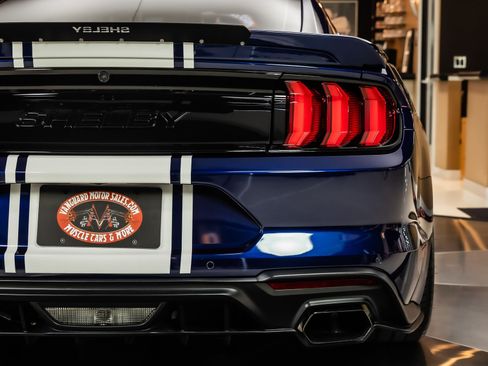 Used 2019 Ford Mustang GT Premium w/ GT Performance Package RWD image 40
