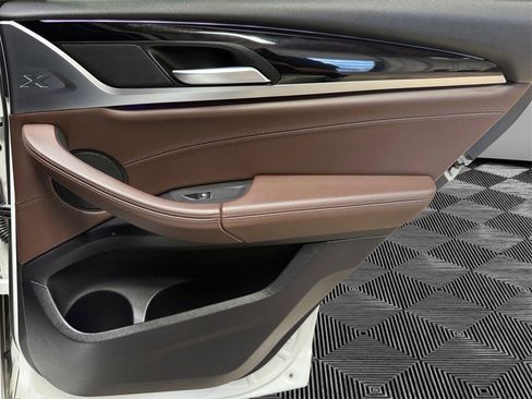 Used 2020 BMW X4 xDrive30i image 18