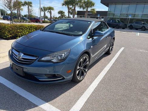 Used 2016 Buick Cascada Premium image 4