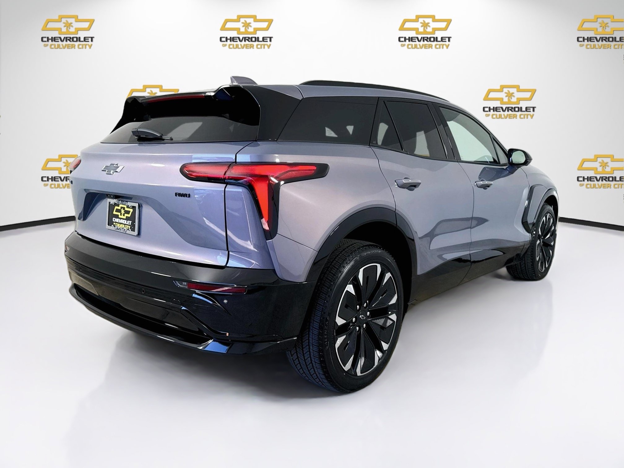 Used 2025 Chevrolet Blazer EV RS AWD/4WD image 8