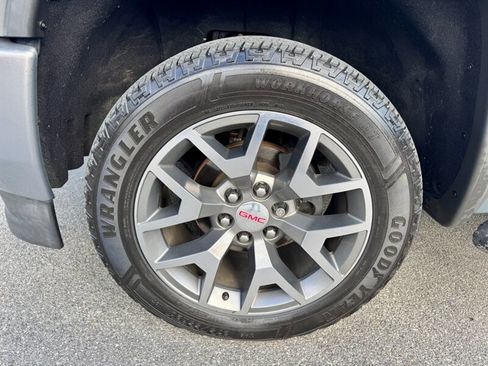 Used 2017 GMC Sierra 1500 SLT image 11