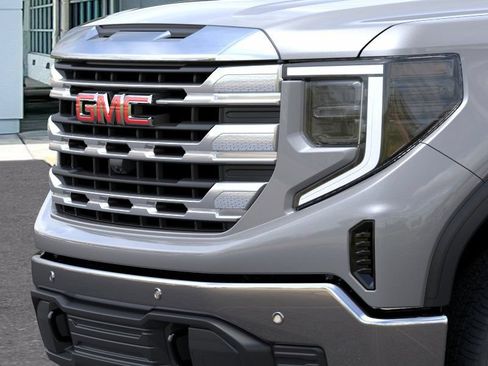 New 2026 GMC Sierra 1500 SLE w/ Preferred Package RWD image 34