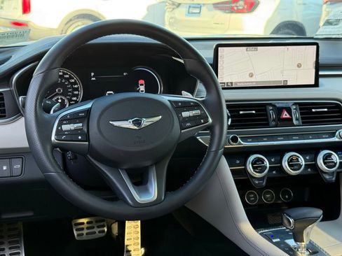 Used 2023 Genesis G70 2.0T w/ Sport Prestige Package RWD image 41